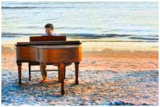 Baby Grand Piano for Florida Beach Weddings